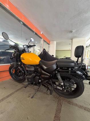 ROYAL ENFIELD METEOR 350 FIREBALL 
